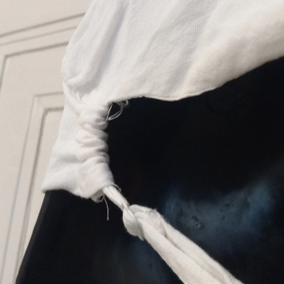 White Puff Sleeve Crop Top - Picture 3 of 4